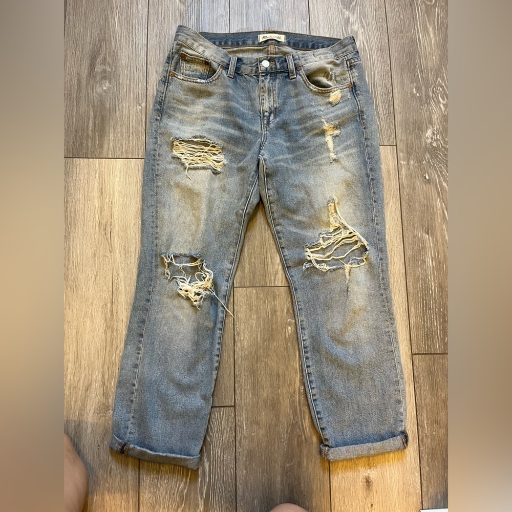 Madewell Distressed Cuffed Boy Jean Size 27